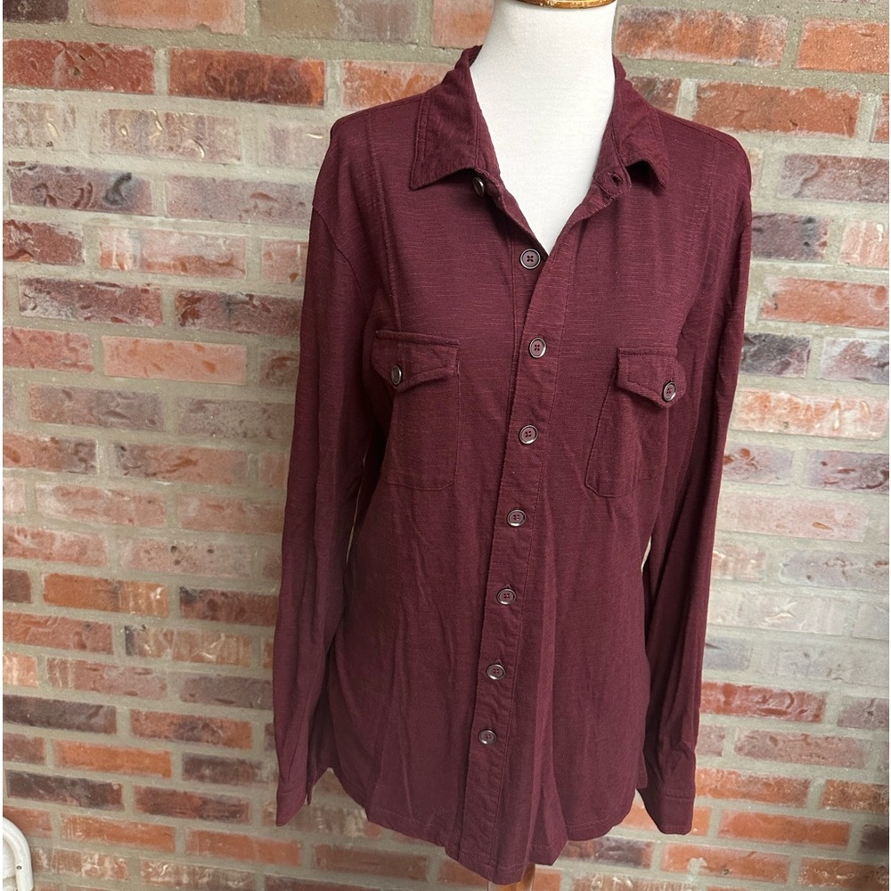 Structure burgundy Lg button down shirt